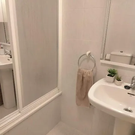 Piso De Lujo Con Piscina