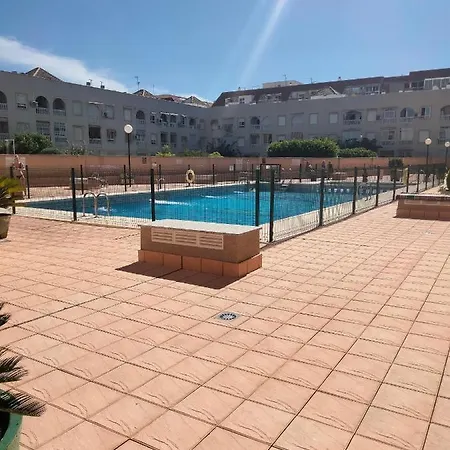 Piso De Lujo Con Piscina アパート *
