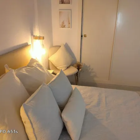 아파트 Piso De Lujo Con Piscina *